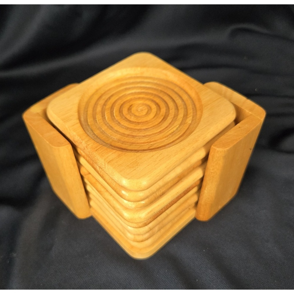 Dolphin Genuine Beechwood Wooden Holder and 8 Coasters Condensation Catch Rings